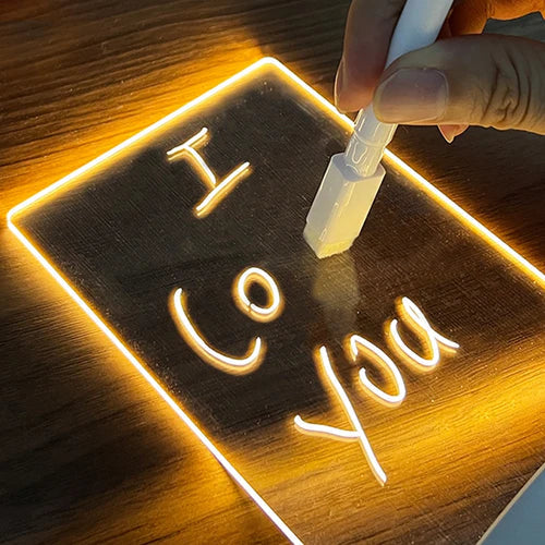 Luminária Criativa de Mensagens